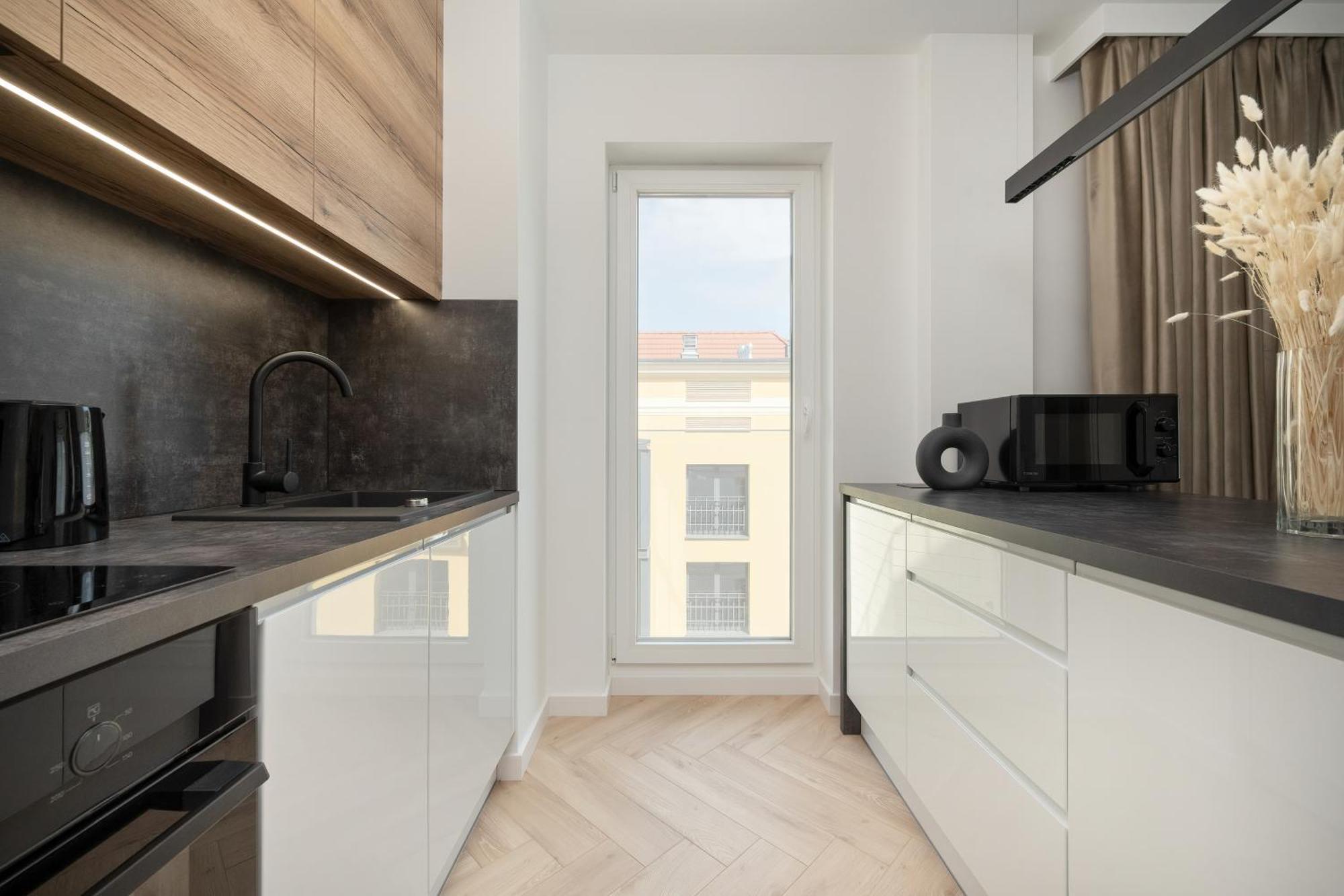 Elegancki Apartament Z Parkingiem Blisko Starego Miasta By Noclegi Renters Wrocław Eksteriør bilde