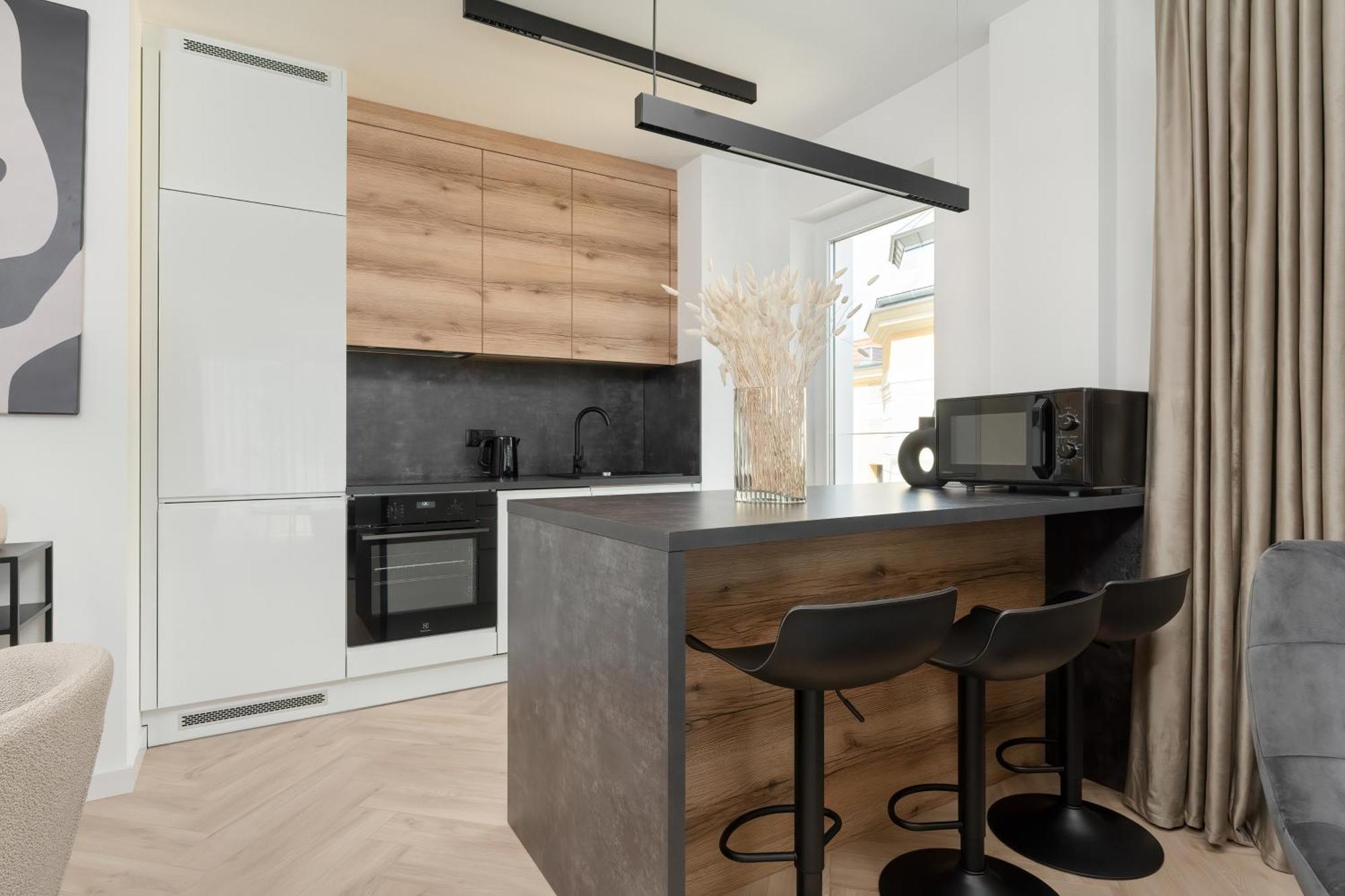 Elegancki Apartament Z Parkingiem Blisko Starego Miasta By Noclegi Renters Wrocław Eksteriør bilde